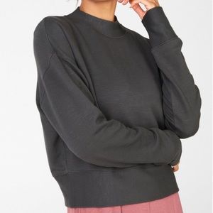Fabletics Luna Long-Sleeve Pullover